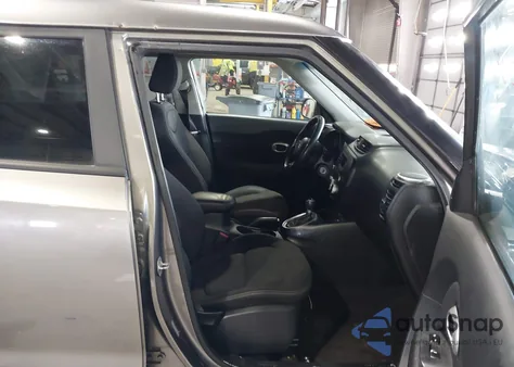 2016 Kia Soul z USA, uszkodzony, nr VIN KNDJN2A26G7378326